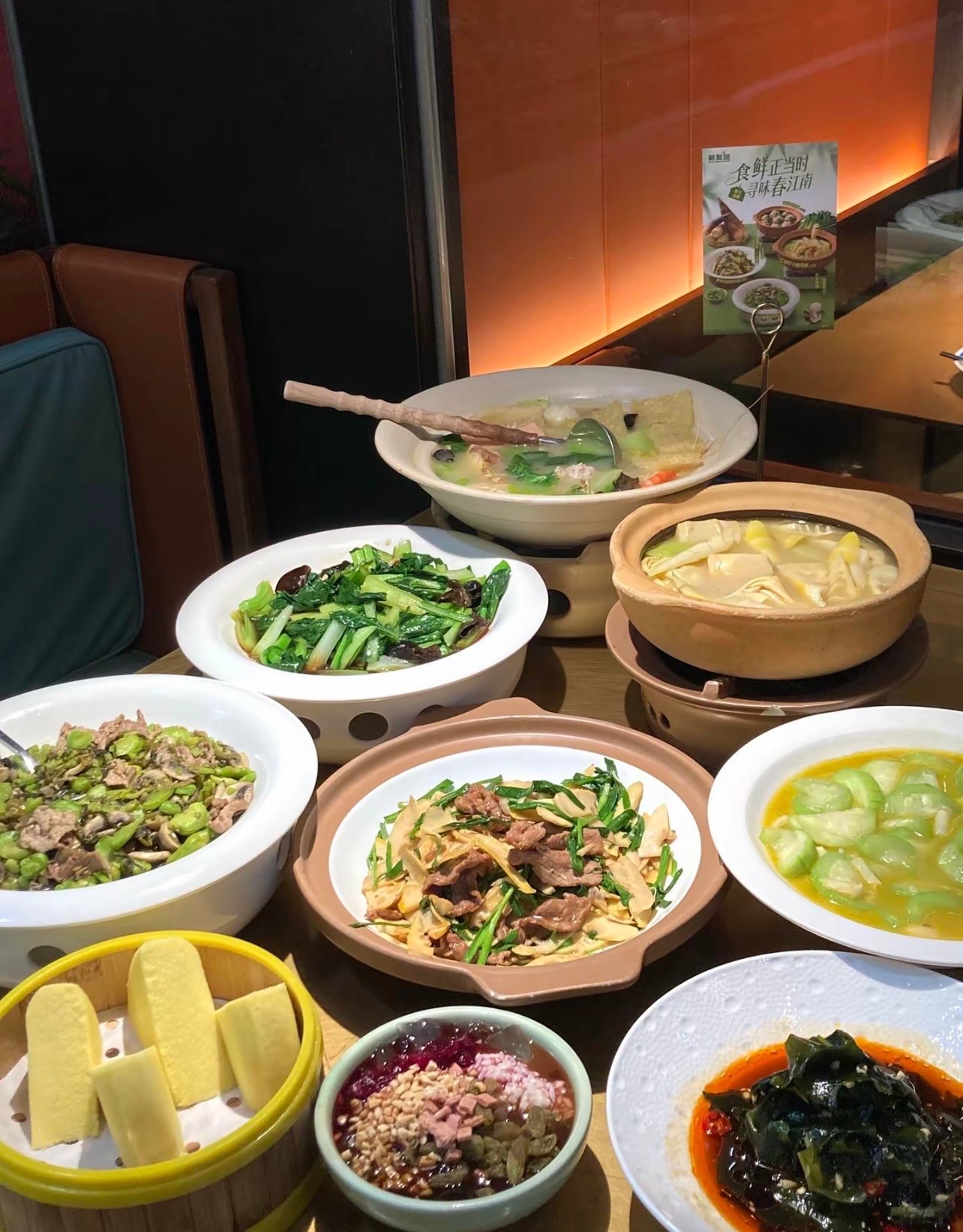 红烧肉、腌笃鲜、响油鳝丝：本帮菜必点清单