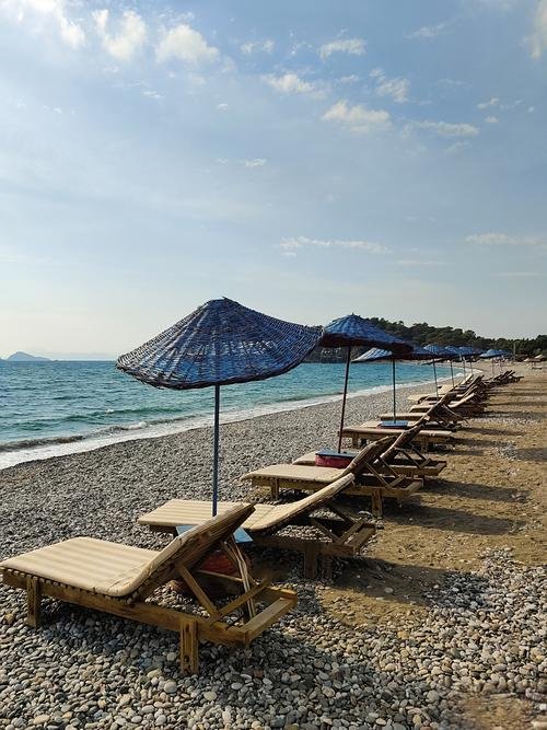 假日海滩🏖️海口老牌大众海滨｜戏水玩水一站式乐园