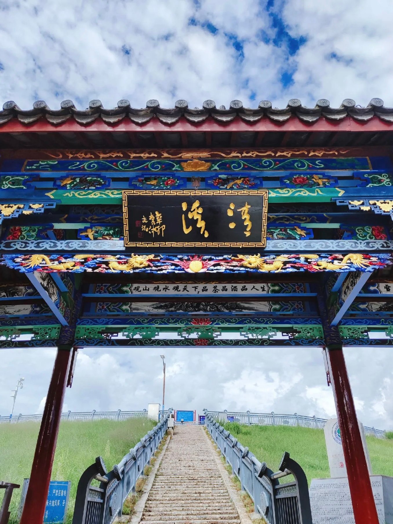 每天早上6点跟本地人一起晨跑，才发现丽江最美的不是古城