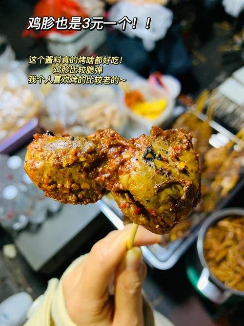 🍗 巍山驻大理老城炸酥肉饵块摊｜外酥内嫩滇式酥肉夹饵块