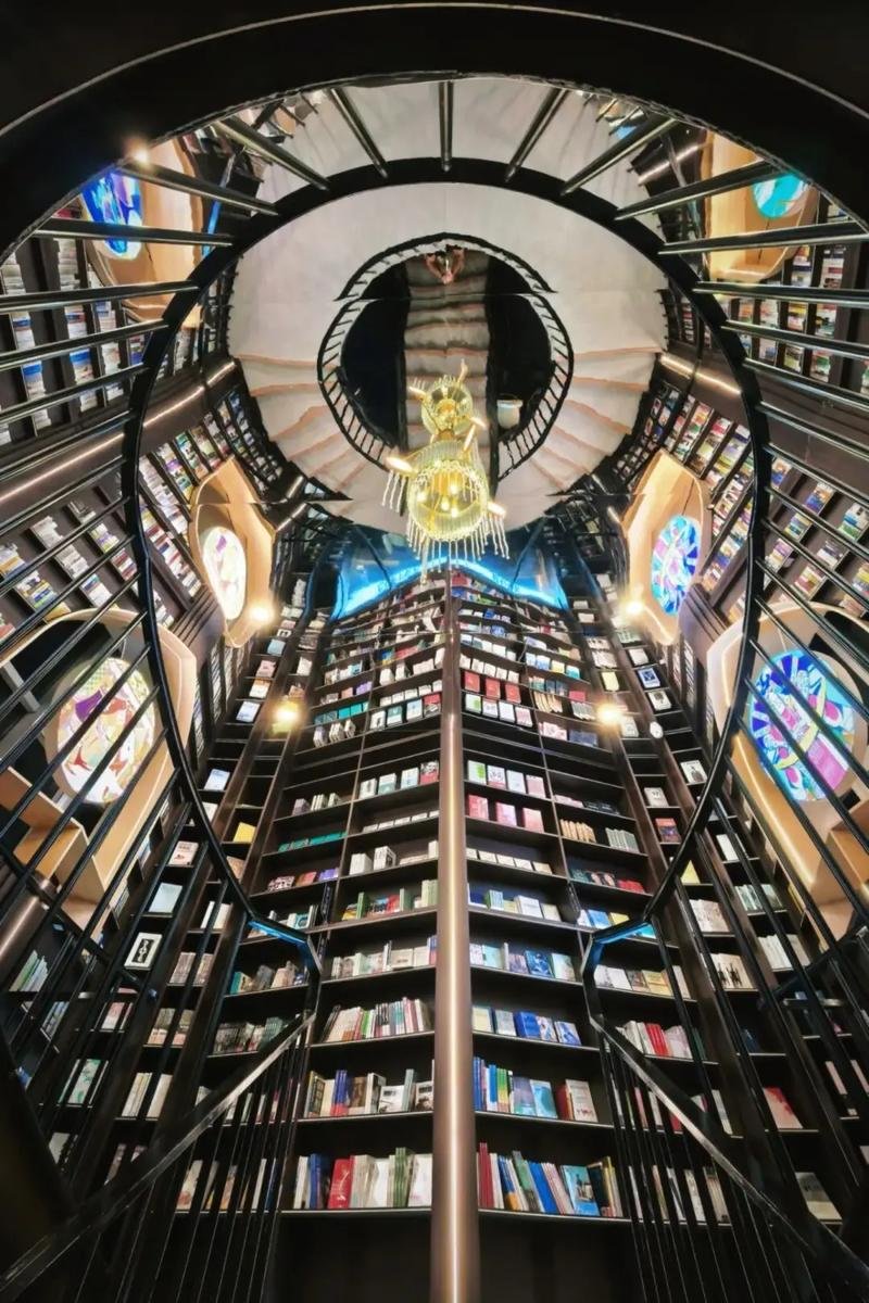 📖钟书阁内蒙古首店・文艺圣地✨星空书海 + 治愈阅读