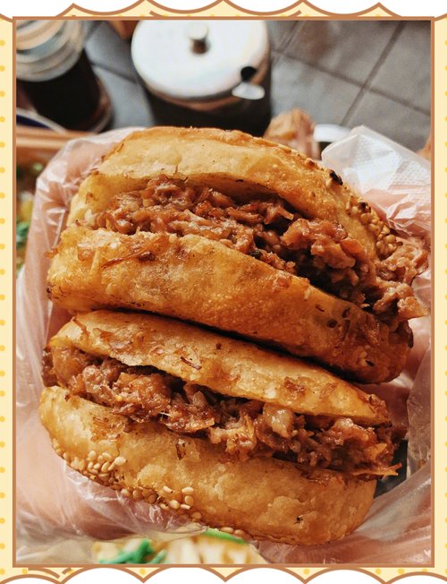 🥞济南油饼夹烧肉｜老城碳水肉食暴击早餐🔥巨满足饱腹感